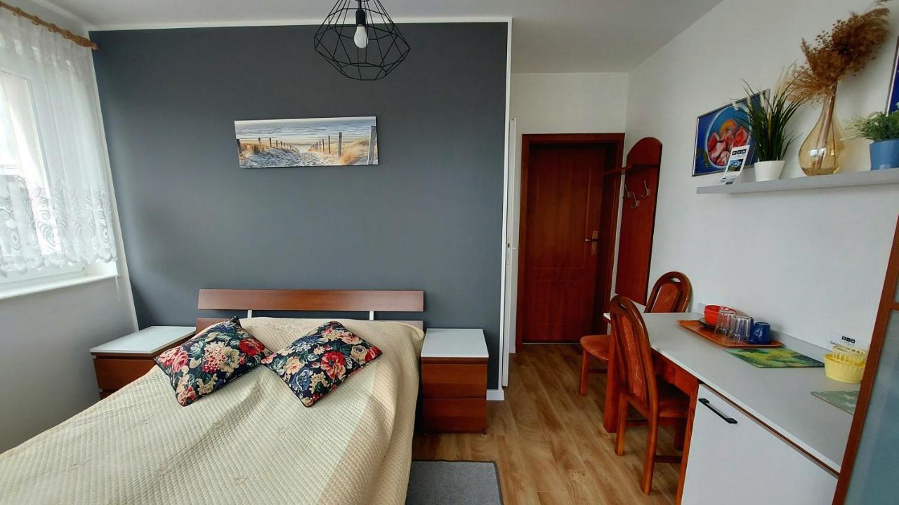 Dom U Artura Apartment Wladyslawowo Luaran gambar