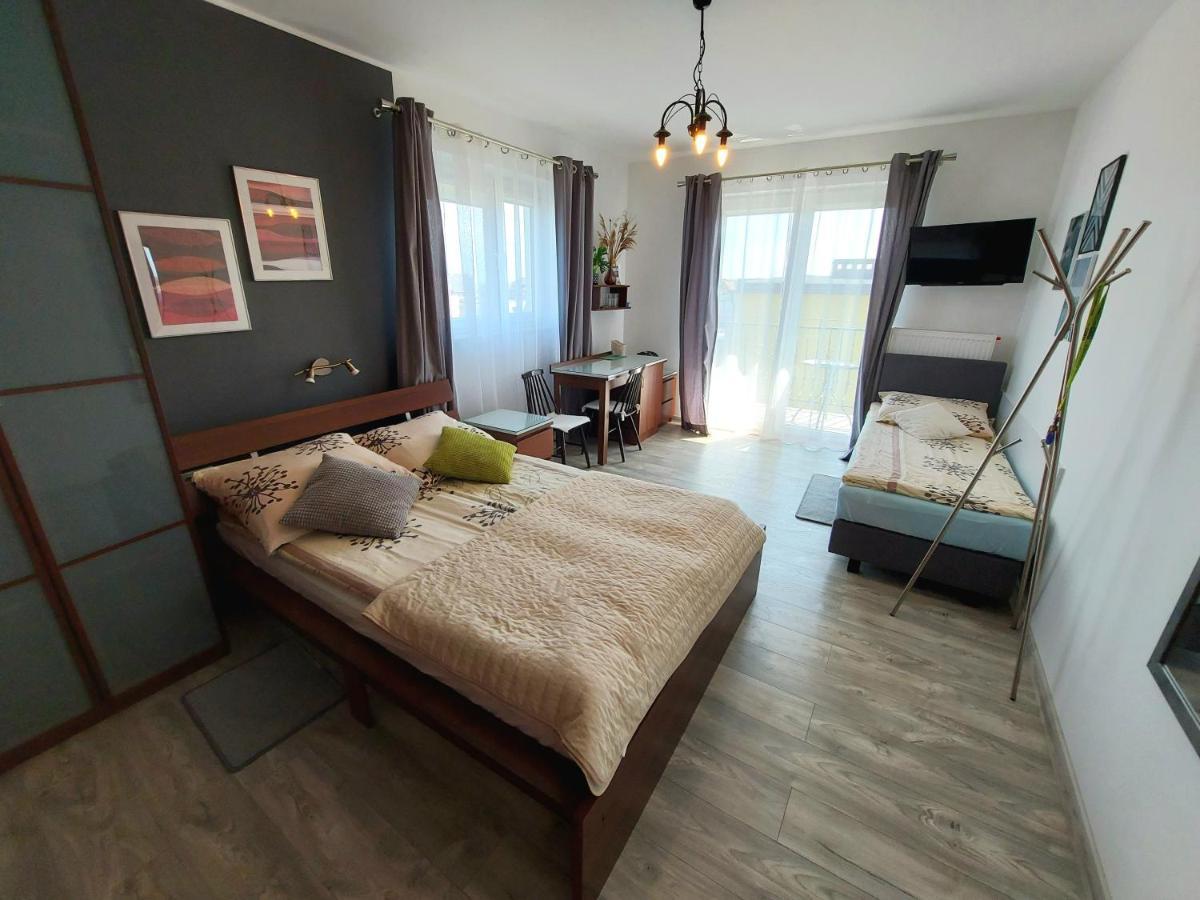 Dom U Artura Apartment Wladyslawowo Luaran gambar
