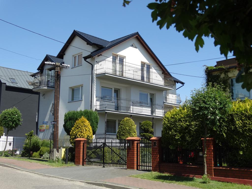 Dom U Artura Apartment Wladyslawowo Luaran gambar